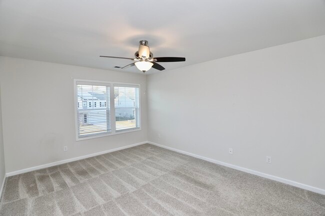 Building Photo - 1960 Barnhart Dr