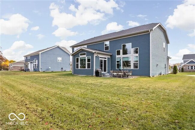 Building Photo - 680 Ridge Gate Dr