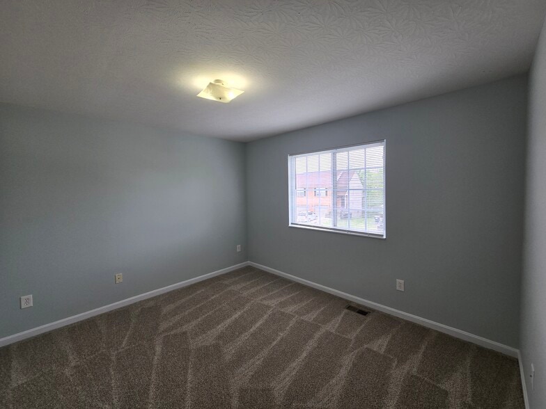 Building Photo - 94 Old Stephenson Mill Rd