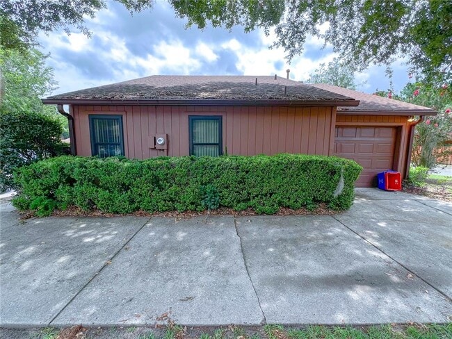 Building Photo - 4112 NW 16th Dr