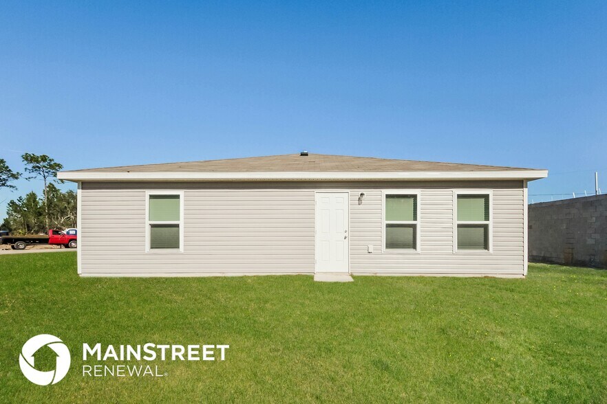 Building Photo - 230 Hyacinth Ct