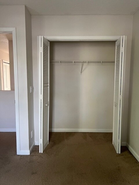 Building Photo - 1651 Hawthorne Plz