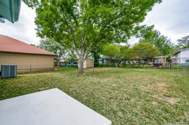 Building Photo - 12811 Hunting Bear