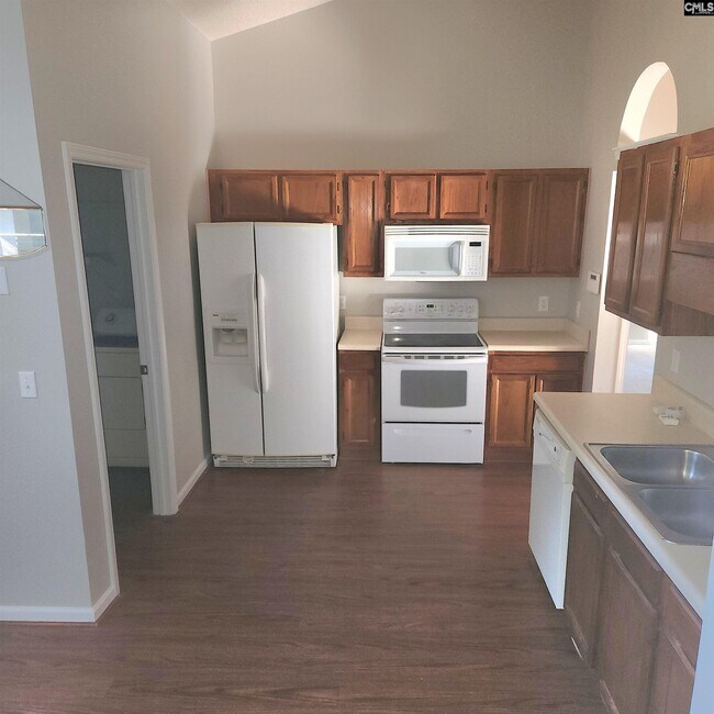 Building Photo - 222 Salusbury Ln