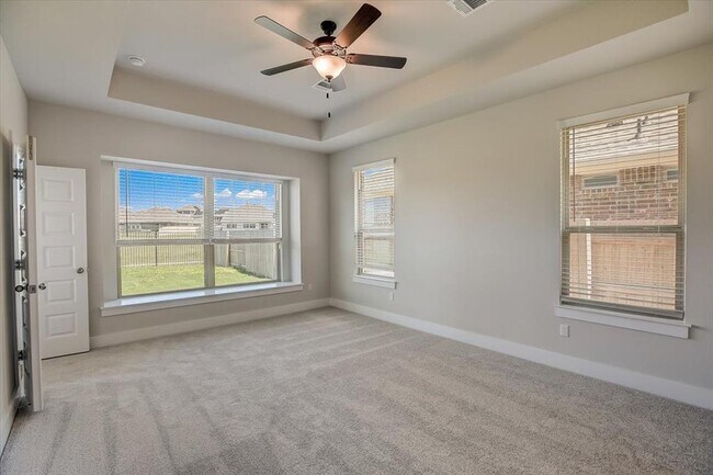 Building Photo - 2417 Caddo Canoe Dr