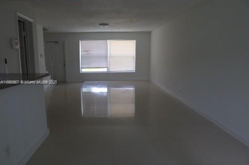 Building Photo - 2021 NW 59th Terrace