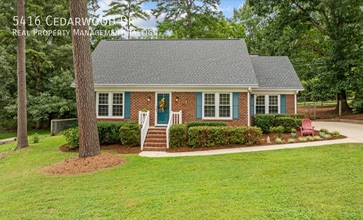 Building Photo - 5416 Cedarwood Dr
