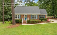 Building Photo - 5416 Cedarwood Dr