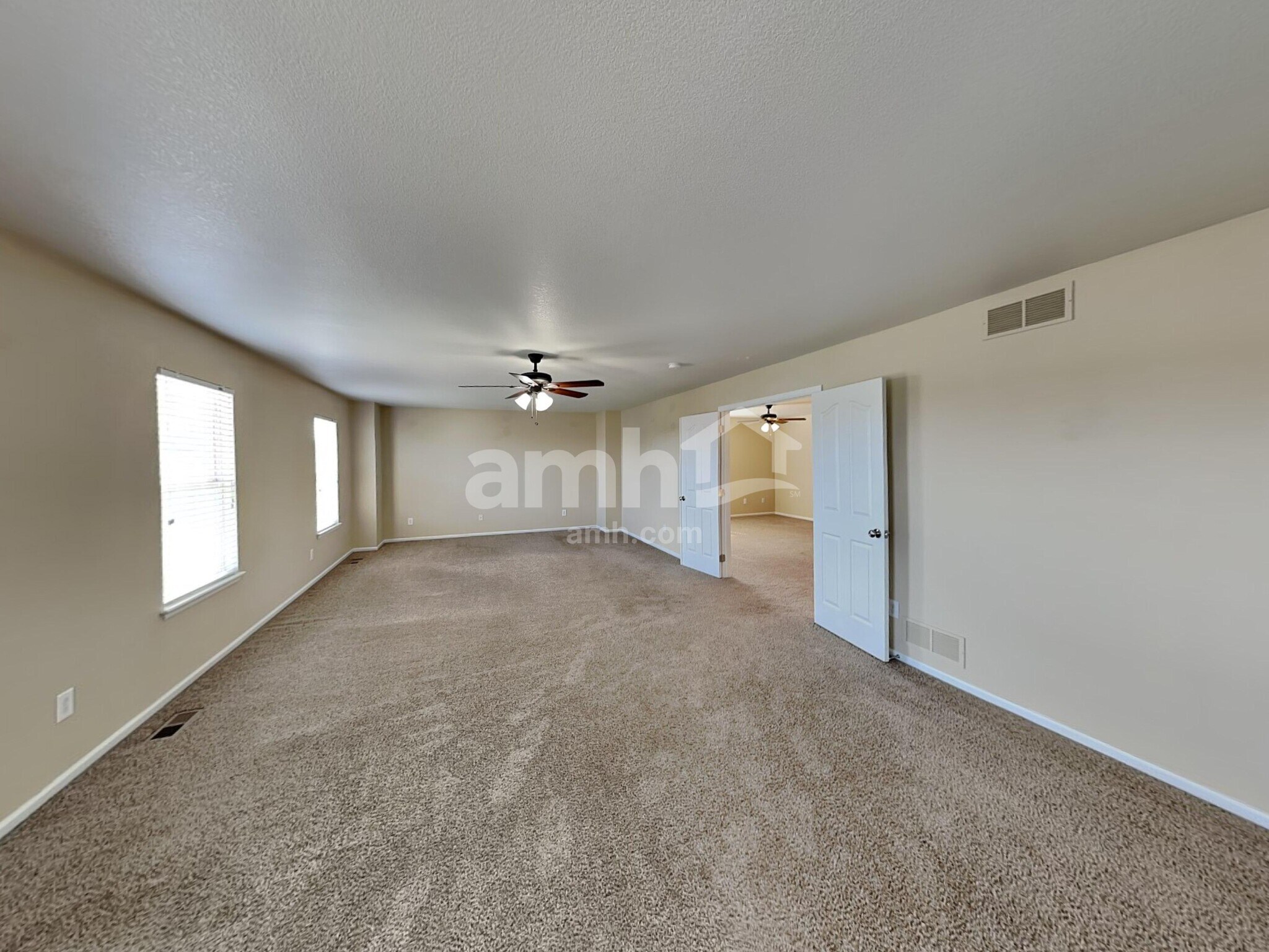 Building Photo - 4436 MT Oxford St