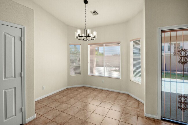Building Photo - SW!! Single Story!! Pool!! NO HOA!!  Corne...