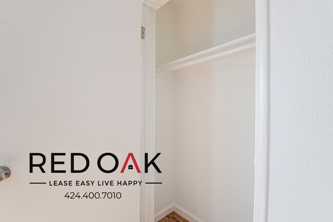 Building Photo - 6635 Etiwanda Ave