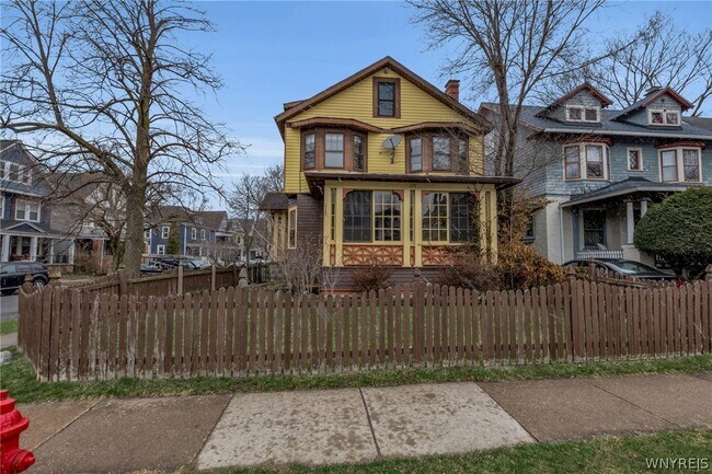 Building Photo - 175 Dorchester Rd