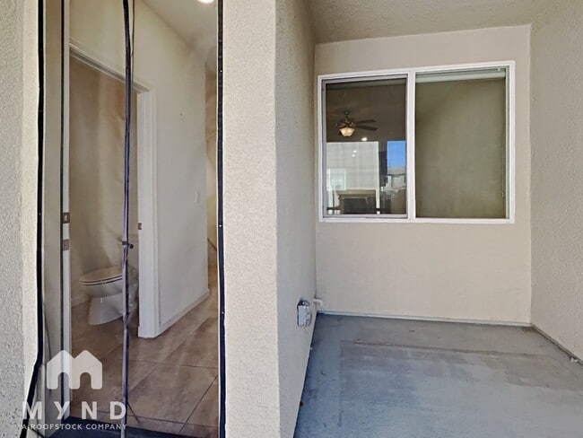 Building Photo - 2988 Silver River Ln
