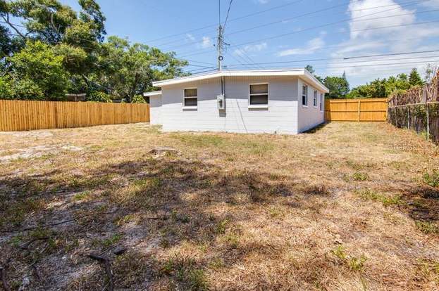 Building Photo - 9215 Starkey Rd