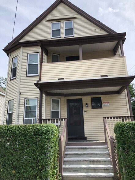 Building Photo - 8 Harwood St