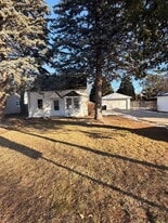 Building Photo - 4256 S 96th St