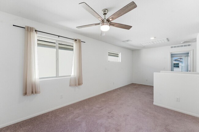Building Photo - Three-Bedroom House For Rent!