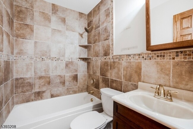 Building Photo - 180 Wildflower Ln