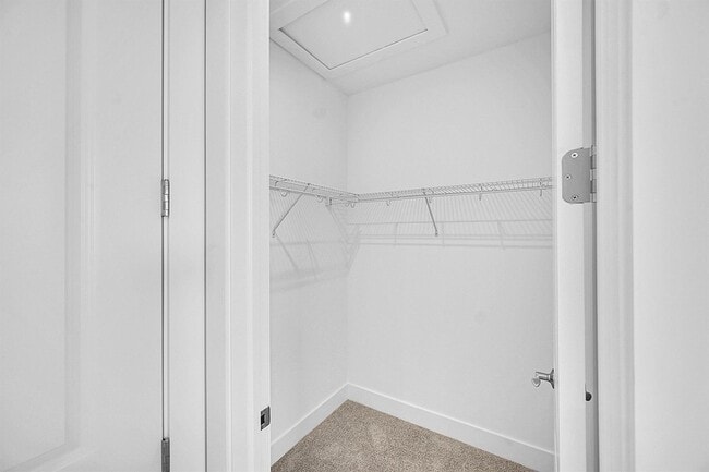 Building Photo - 13917 Vivant Dr