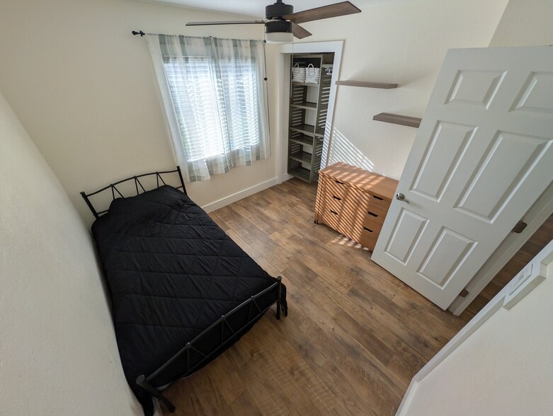 Building Photo - 291 Kaiola Pl