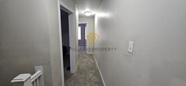 Building Photo - 933-935 N Dearborn St