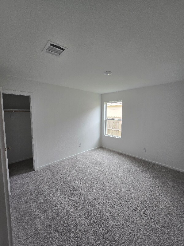 Building Photo - 10268 Prairie Dunes Ln