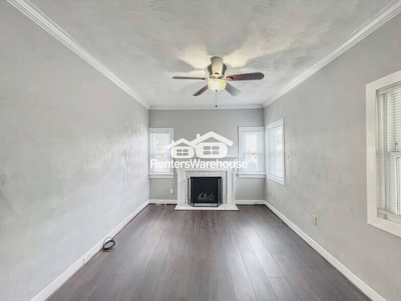 Building Photo - 3002 St Mihiel Ave