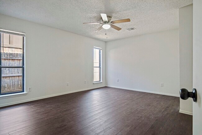 Building Photo - 8408 NW 109th St