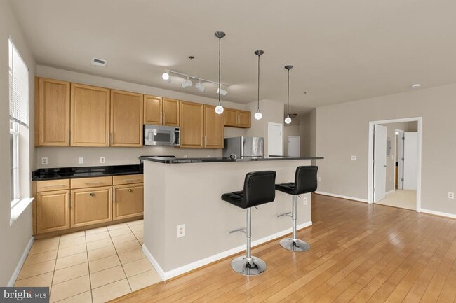 Building Photo - 1201 East-West Hwy