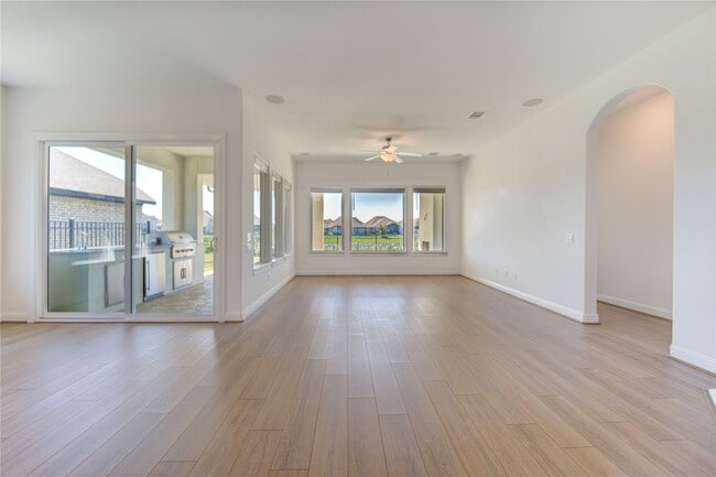 Building Photo - 625 Cape Capri Dr