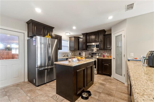 Building Photo - 2414 Rocky Mountain Ave