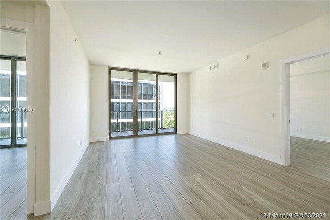 Building Photo - 2960 NE 207th St