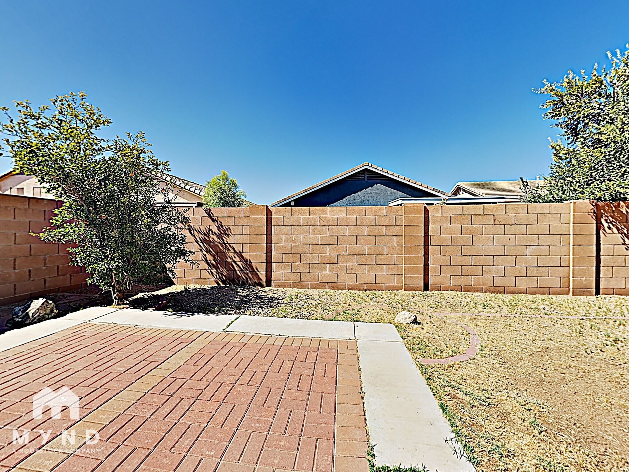 Building Photo - 11178 W Granada Rd