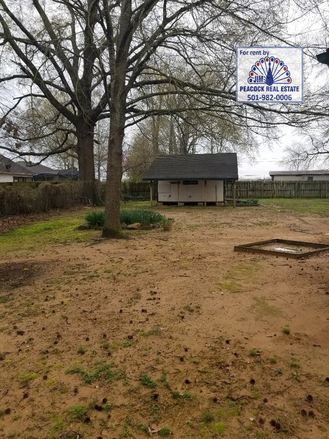 Building Photo - 20 Fieldcrest Ln