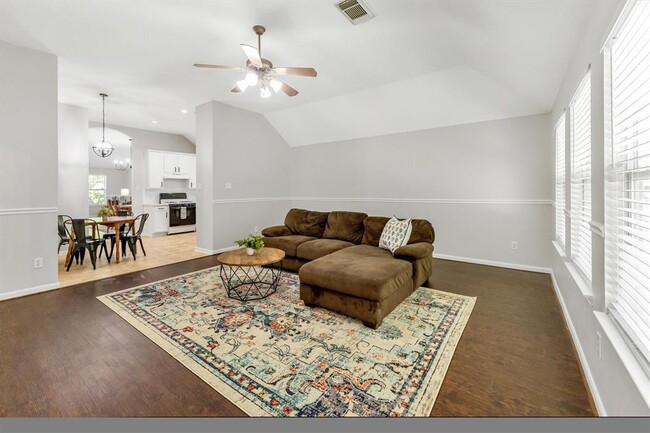 Building Photo - 2454 Colonial Springs Ln