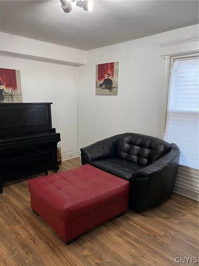 Building Photo - 2023 S Salina St