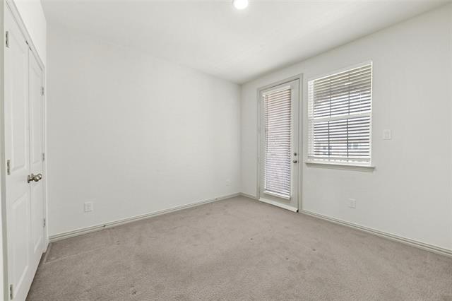 Building Photo - 3701 Wellesley Ave