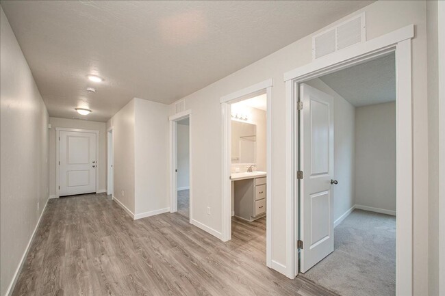 Building Photo - New Construction Nampa Home - Close to fre...