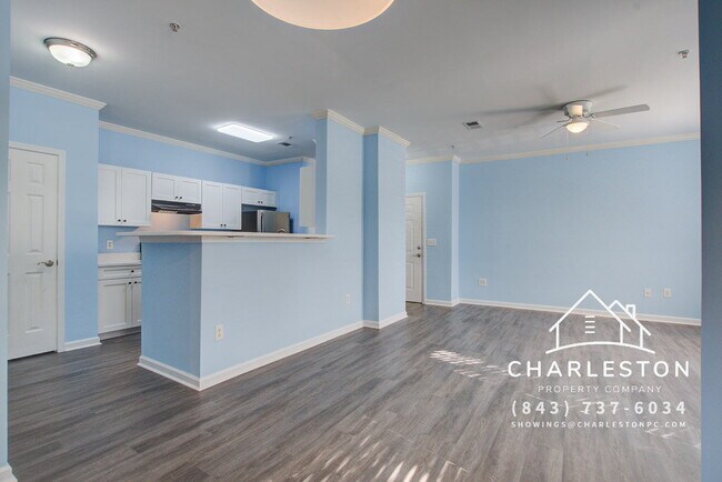 Building Photo - 45 Sycamore Ave