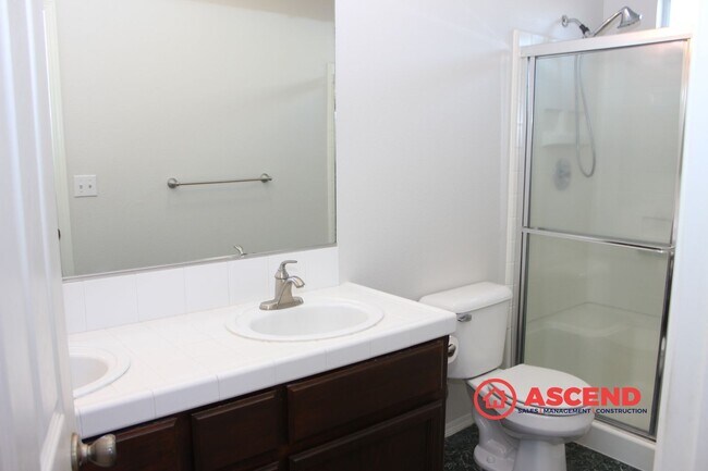 Building Photo - Poolside Living in Rosedale – Spacious 3 Bed / 2 Bath Home!