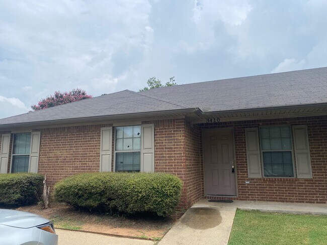 Primary Photo - 3410 Parish Cir
