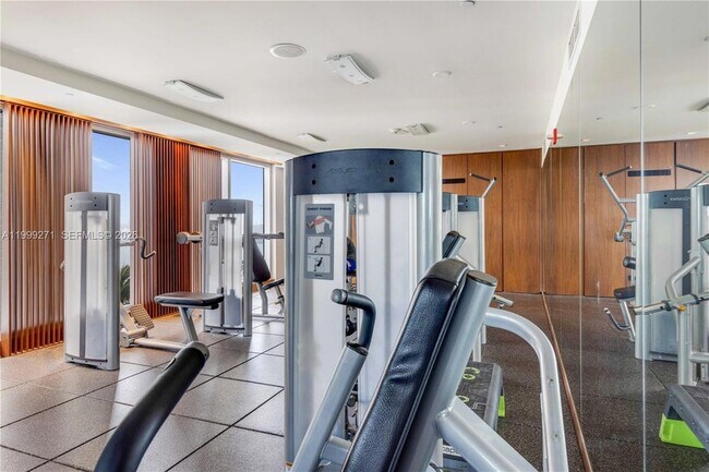 Building Photo - 335 S Biscayne Blvd