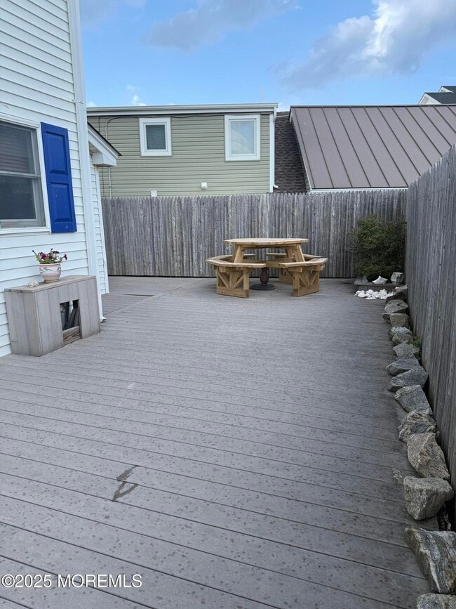 Building Photo - 62A Inlet Dr