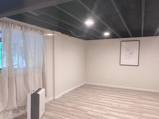 Building Photo - 141 San Angelo Dr
