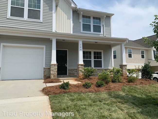 Building Photo - 3 br, 2.5 bath House - 106 Aden Place