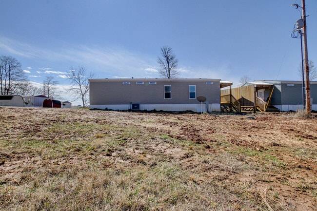 Building Photo - 295 Seays Rd