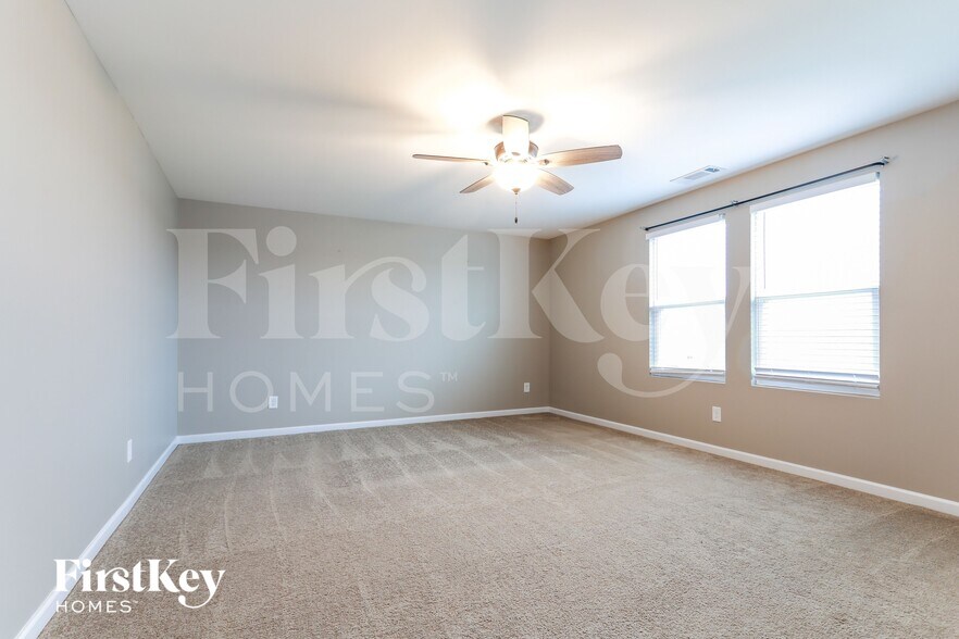 Building Photo - 336 Alexander Ln
