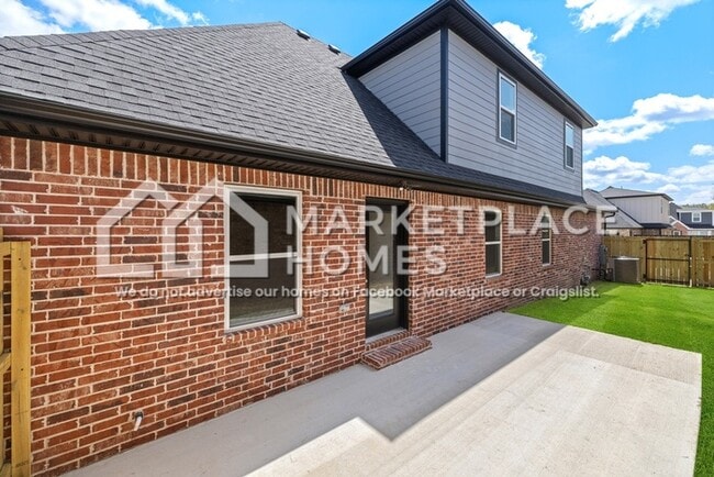 Building Photo - 755 N Malbec Rd