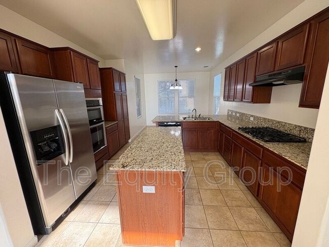 Building Photo - 1422 N PELAGO Ct