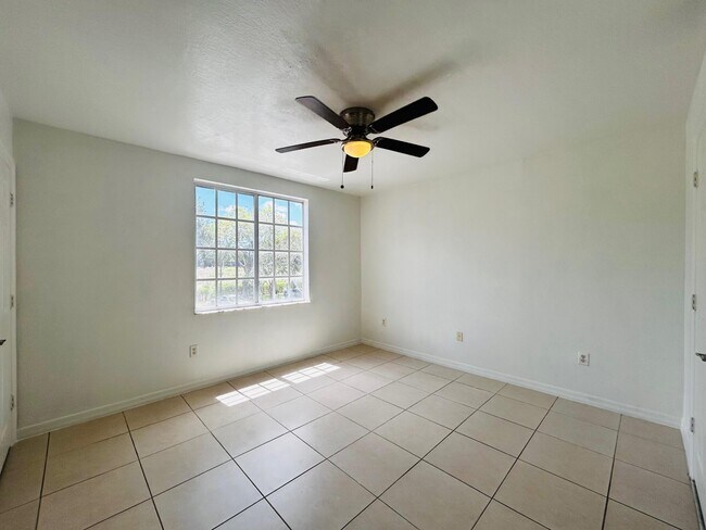 Building Photo - 6752 Heritage Grande